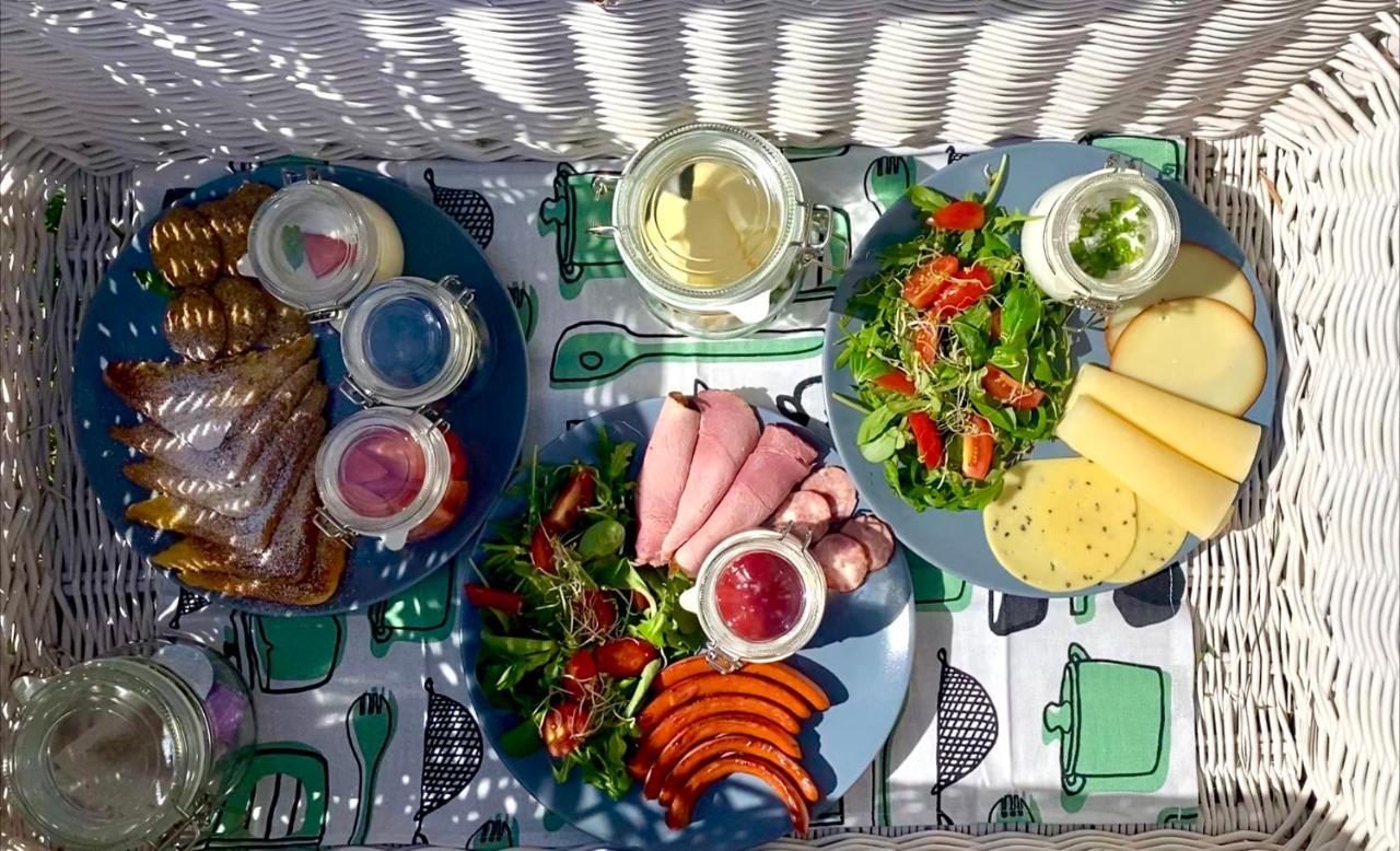Jak Tu Ladnie - Osada I Siedlisko Mikołajki Esterno foto