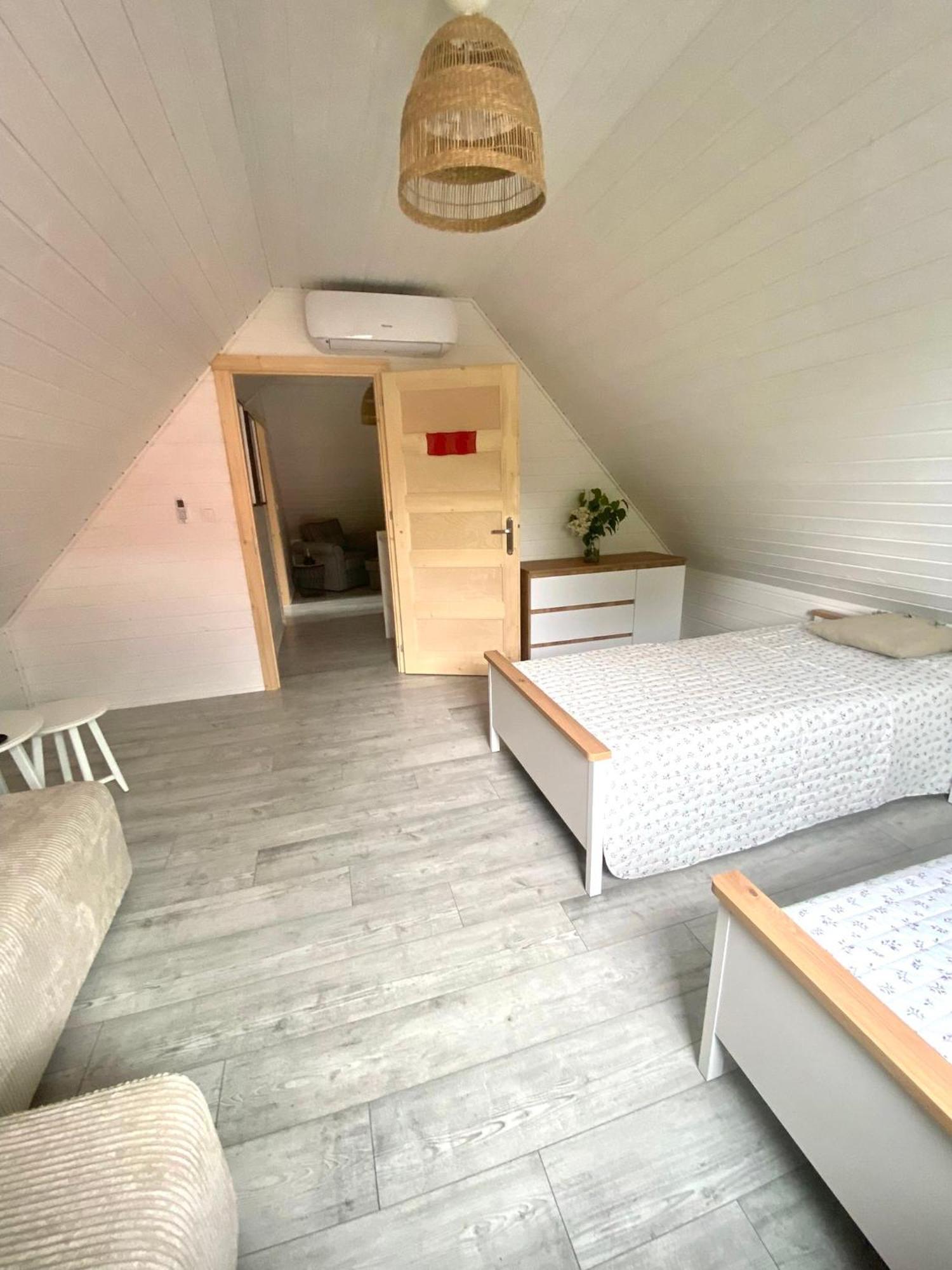Jak Tu Ladnie - Osada I Siedlisko Mikołajki Esterno foto